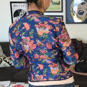 Zara Asian Inspired Jacket - Embroidered Floral
